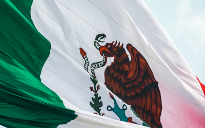 Puesta en marcha de transmisor en Querétaro, México