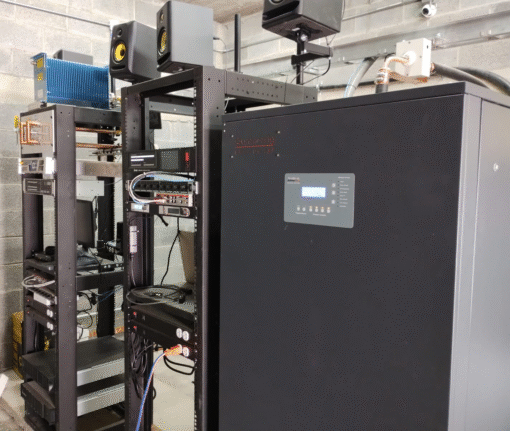 5kw AM Broadcast Transmitters (140% Modulation peak )